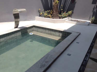 Arquitetos e Designers Para profissionais que buscam materiais de alta qualidade e versatilidade para seus projetos, oferecendo soluções que combinam funcionalidade e estética para criar espaços únicos e inspiradores.